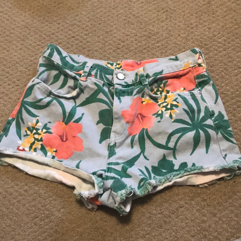 Zara tropical floral shorts